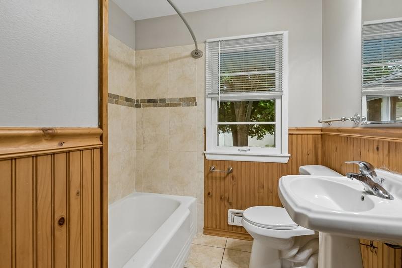 View of Residential at 7520 Thomas Avenue, Richfield MN 55423, Richfield (27 of 40) - Mike Wilen | Minnesota Team Real Estate