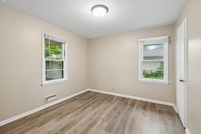 View of Residential at 7520 Thomas Avenue, Richfield MN 55423, Richfield (25 of 40) - Mike Wilen | Minnesota Team Real Estate