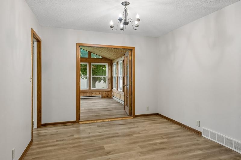 View of Residential at 7520 Thomas Avenue, Richfield MN 55423, Richfield (13 of 40) - Mike Wilen | Minnesota Team Real Estate