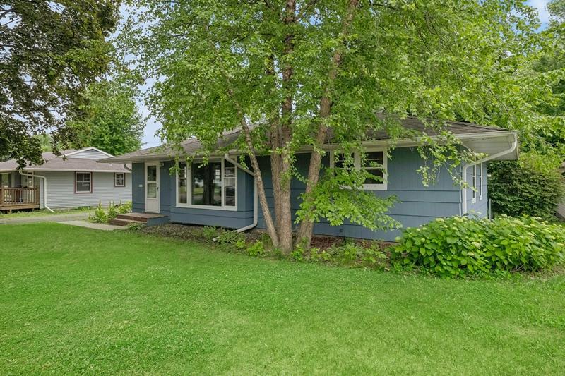 View of Residential at 7520 Thomas Avenue, Richfield MN 55423, Richfield (4 of 40) - Mike Wilen | Minnesota Team Real Estate