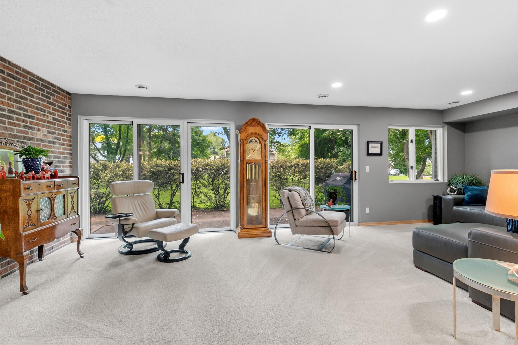 View of Residential at 14711 Woodruff Road, Wayzata MN 55391, Wayzata (8 of 25) - Mike Wilen | Minnesota Team Real Estate