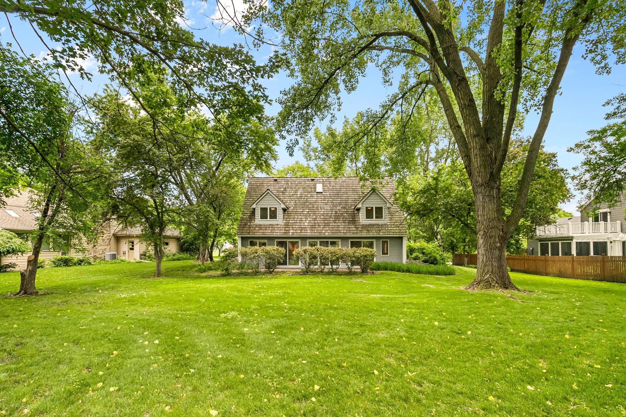 View of Single Family at 14711 Woodruff Road, Wayzata - Mike Wilen | Minnesota Team Real Estate