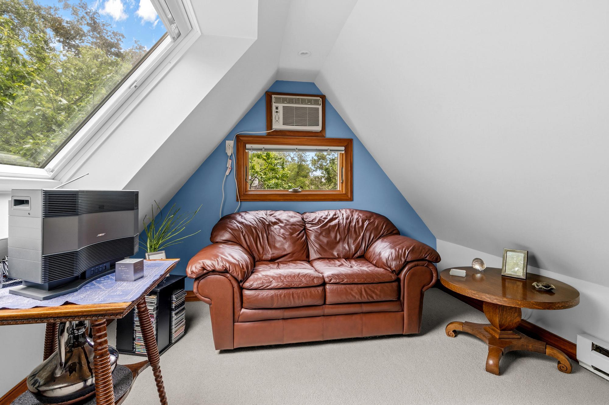 View of Residential at 14711 Woodruff Road, Wayzata MN 55391, Wayzata (18 of 25) - Mike Wilen | Minnesota Team Real Estate