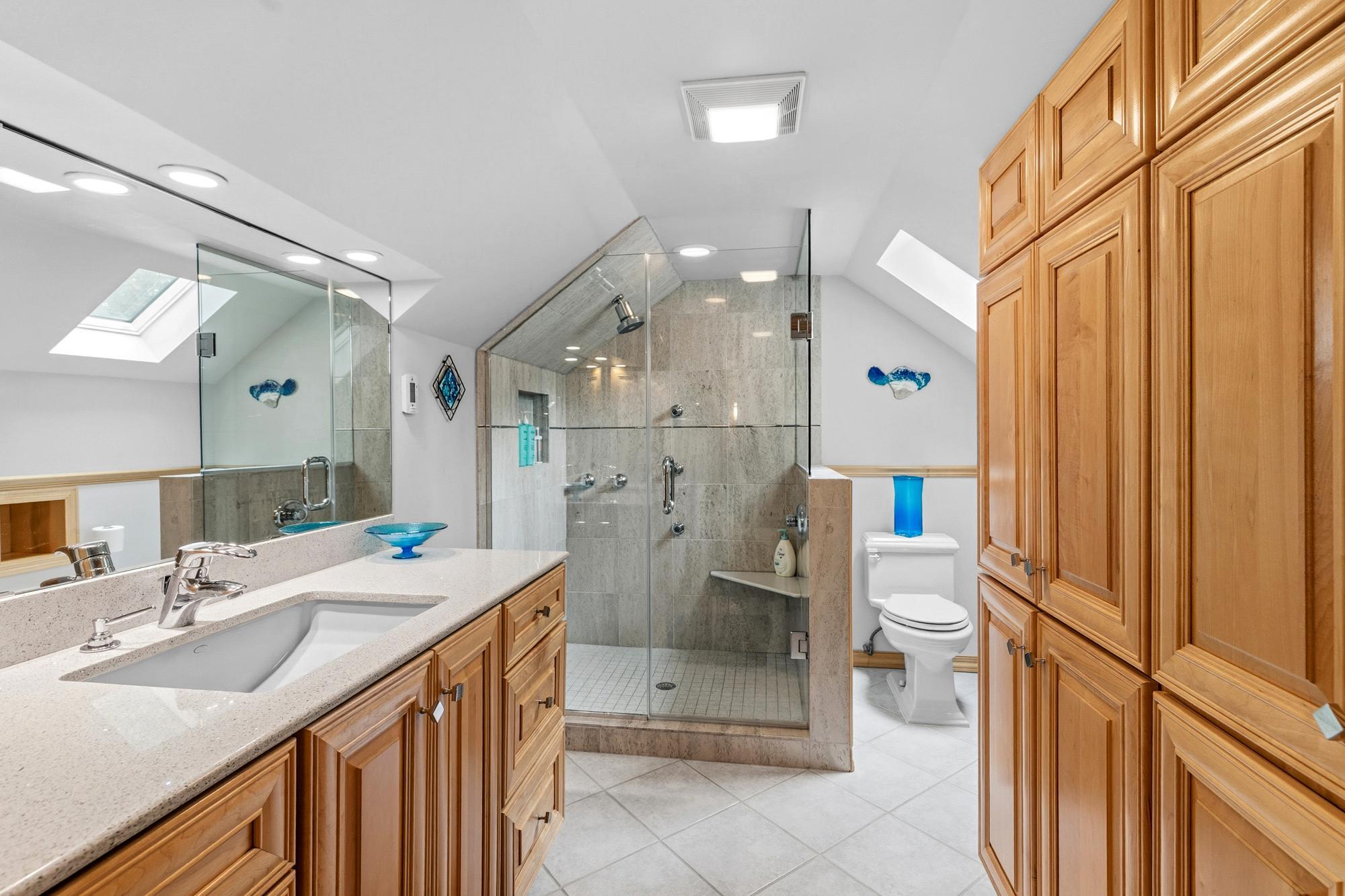 View of Residential at 14711 Woodruff Road, Wayzata MN 55391, Wayzata (14 of 25) - Mike Wilen | Minnesota Team Real Estate