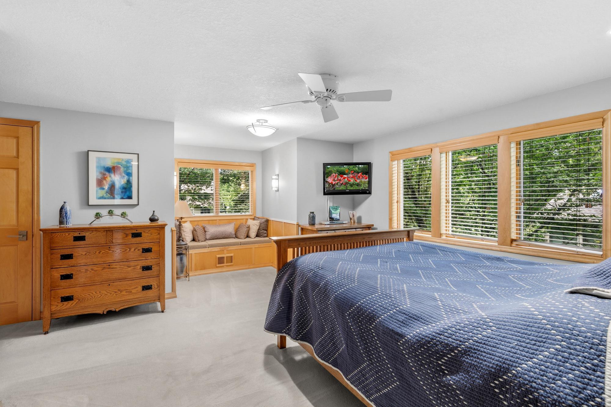View of Residential at 14711 Woodruff Road, Wayzata MN 55391, Wayzata (15 of 25) - Mike Wilen | Minnesota Team Real Estate