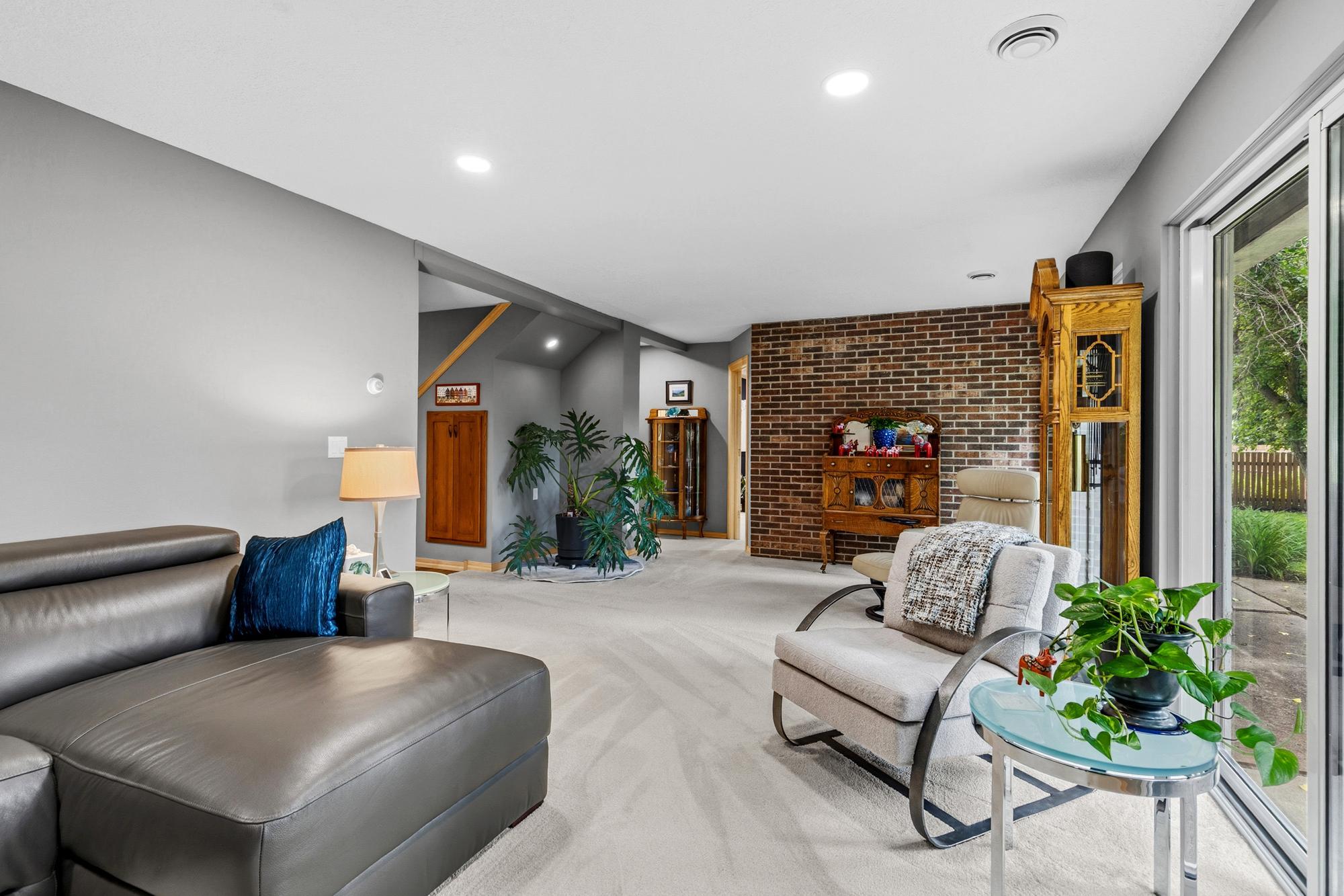 View of Residential at 14711 Woodruff Road, Wayzata MN 55391, Wayzata (6 of 25) - Mike Wilen | Minnesota Team Real Estate