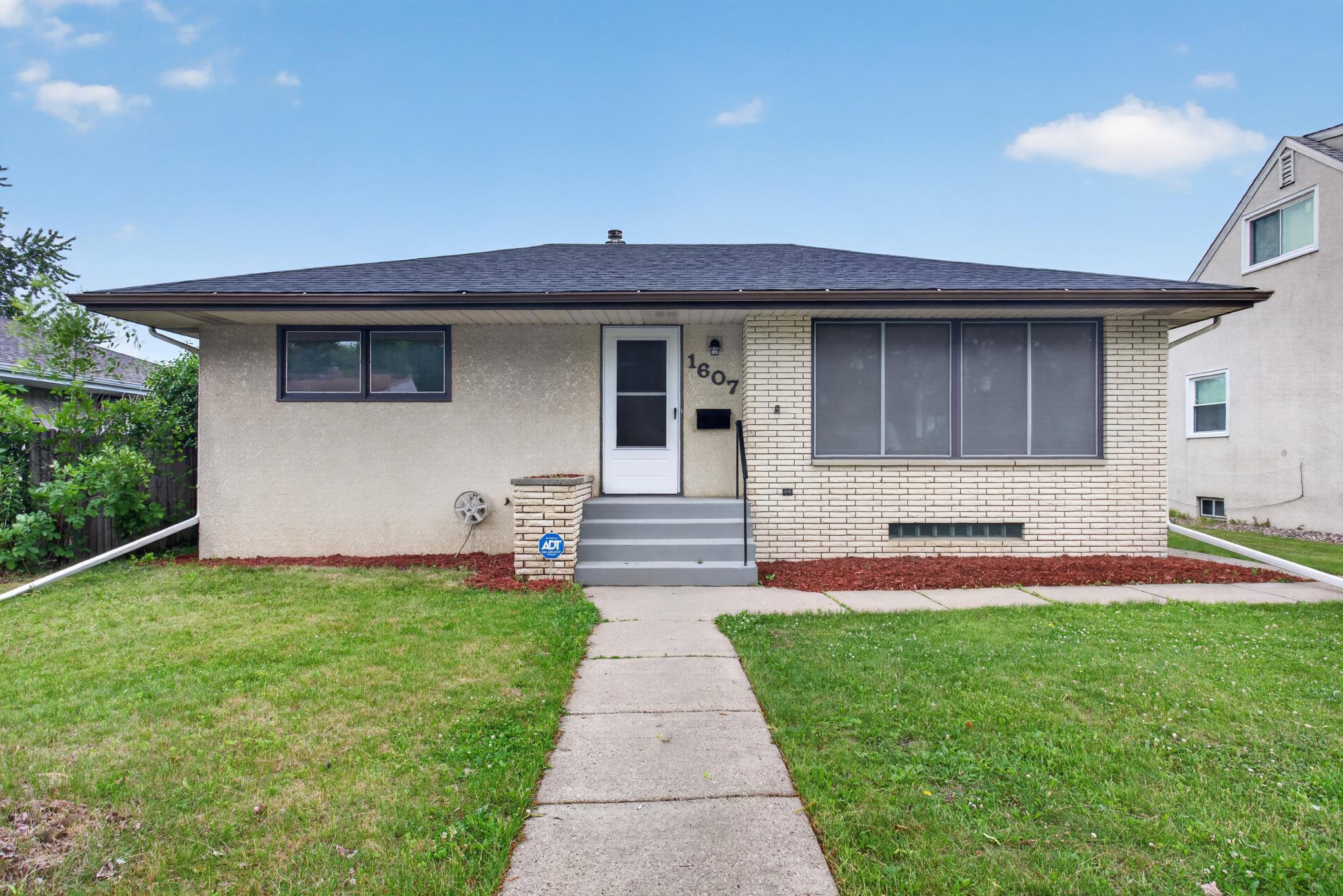 View of Residential at 1607 Clarence Street, Saint Paul MN 55106, Saint Paul (14 of 21) - Mike Wilen | Minnesota Team Real Estate