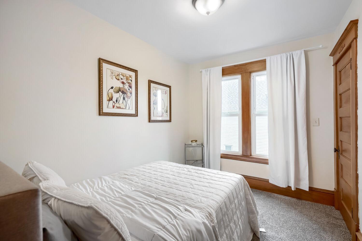 View of Residential at 1654 Concordia Avenue, Saint Paul MN 55104, Saint Paul (11 of 22) - Mike Wilen | Minnesota Team Real Estate