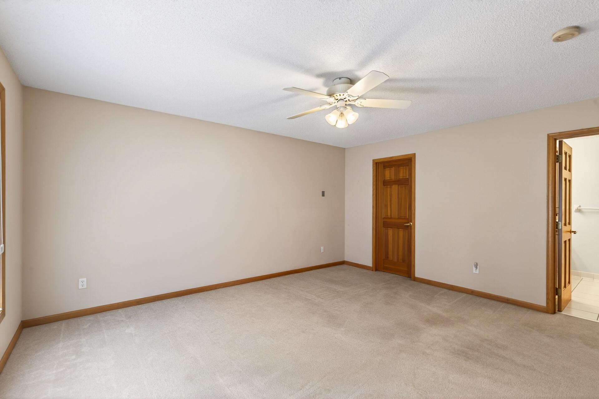 View of Residential at 4134 Thornhill Lane, Vadnais Heights MN 55127, Vadnais Heights (20 of 40) - Mike Wilen | Minnesota Team Real Estate