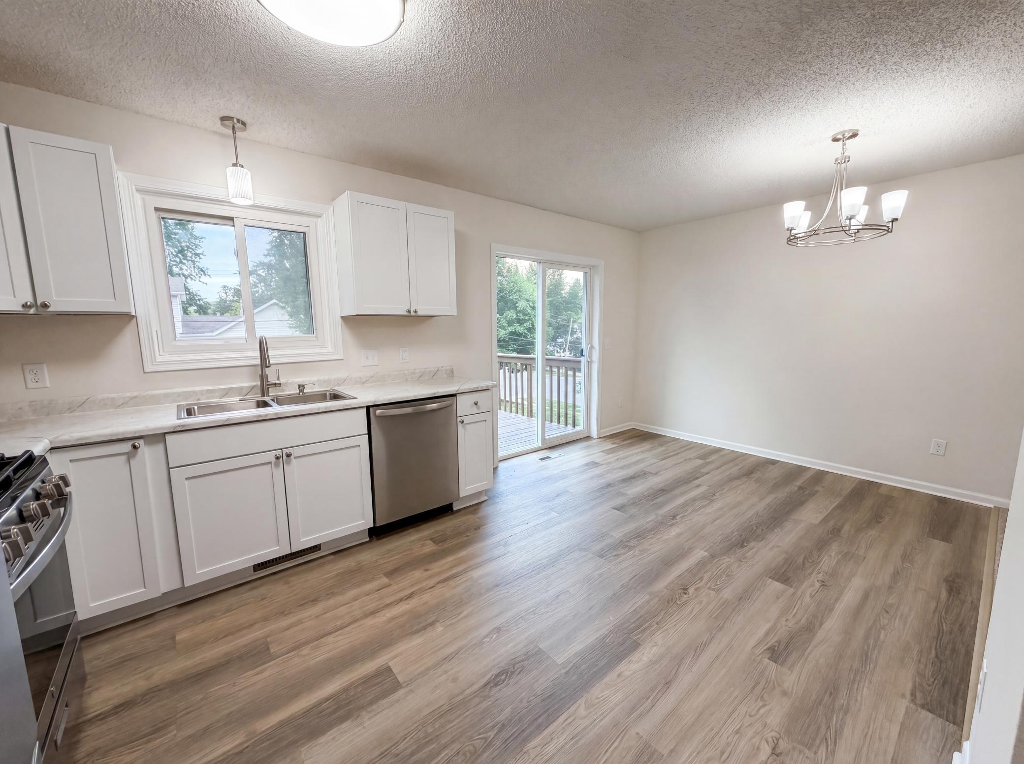 View of Residential at 546 Hazel Street, Saint Paul MN 55119, Saint Paul (20 of 24) - Mike Wilen | Minnesota Team Real Estate