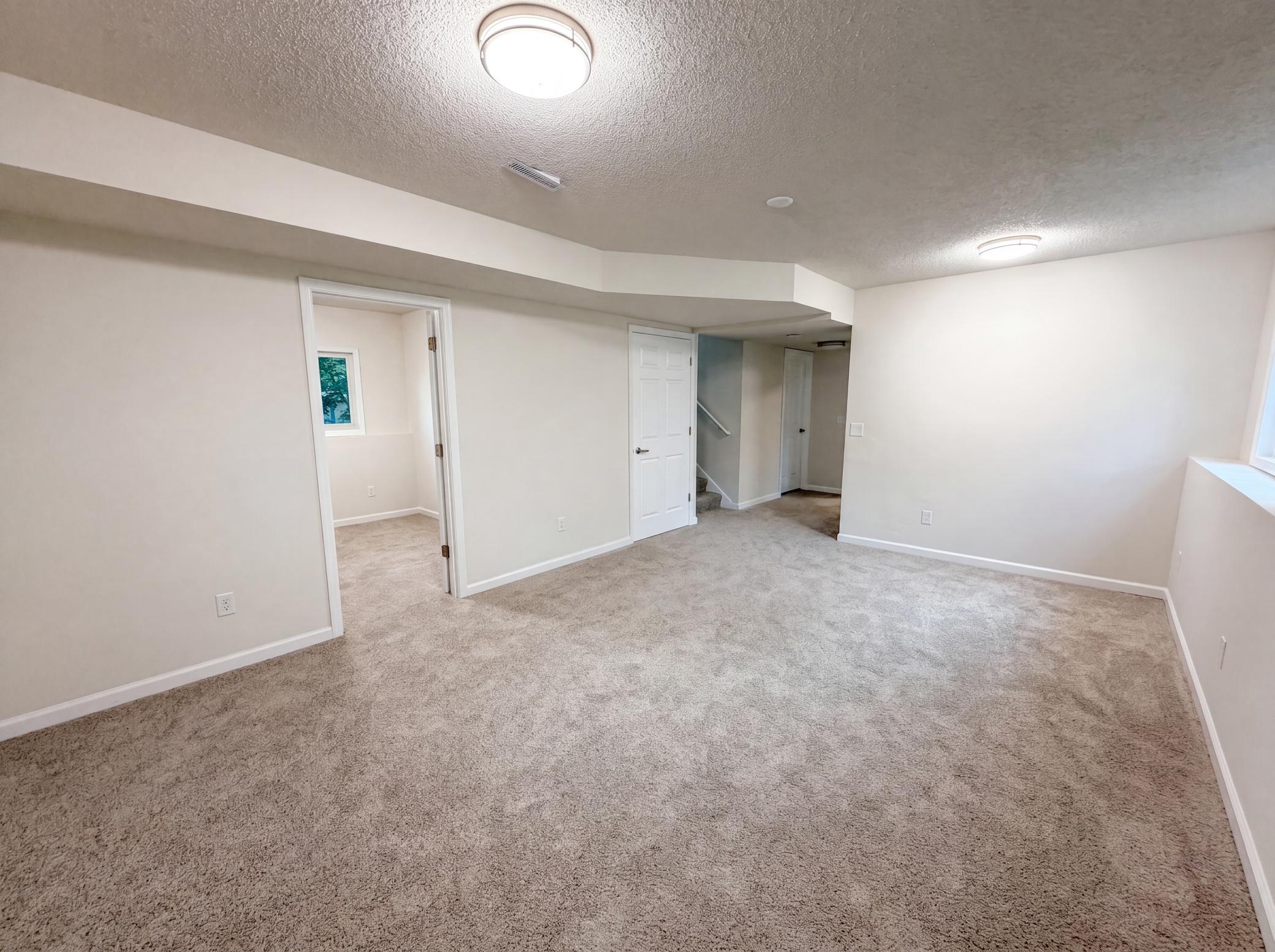 View of Residential at 546 Hazel Street, Saint Paul MN 55119, Saint Paul (16 of 24) - Mike Wilen | Minnesota Team Real Estate