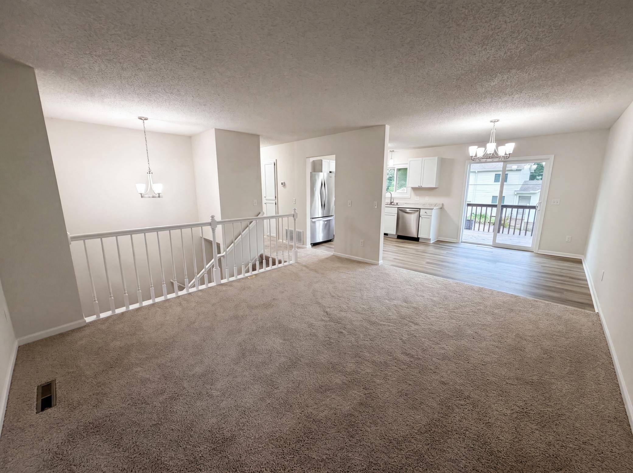 View of Residential at 546 Hazel Street, Saint Paul MN 55119, Saint Paul (3 of 24) - Mike Wilen | Minnesota Team Real Estate