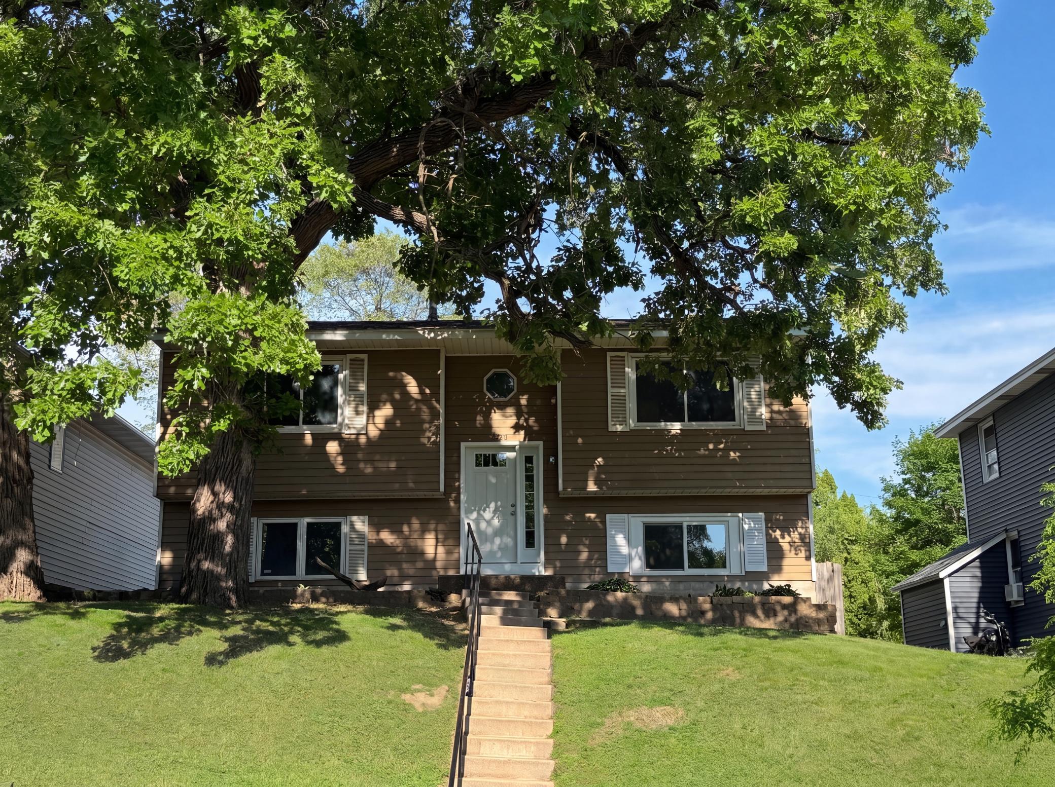 View of Residential at 546 Hazel Street, Saint Paul MN 55119, Saint Paul - Mike Wilen | Minnesota Team Real Estate