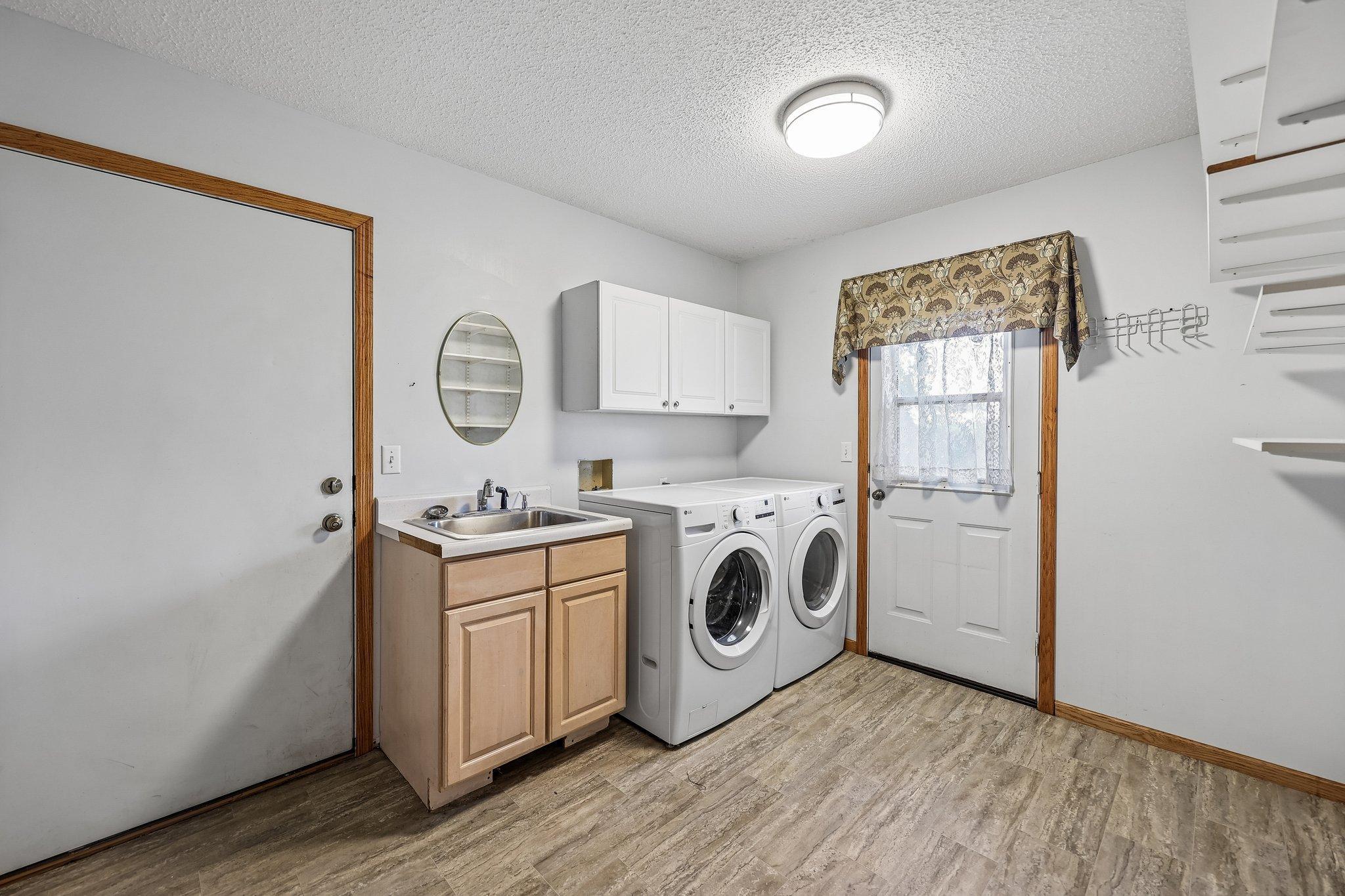 View of Residential at 597 Viking Drive, Little Canada MN 55117, Little Canada (41 of 81) - Mike Wilen | Minnesota Team Real Estate