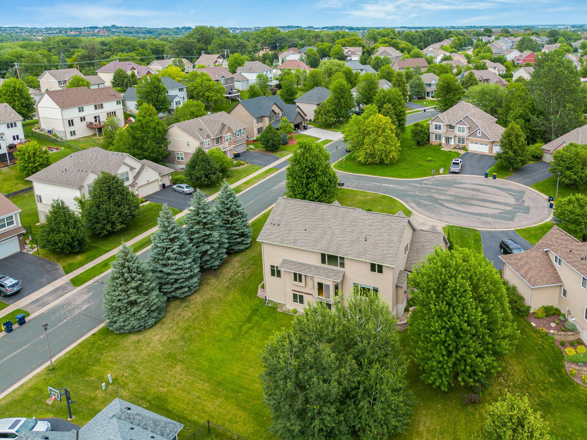 View of Residential at 21061 Istria Court, Lakeville MN 55044, Lakeville (70 of 75) - Mike Wilen | Minnesota Team Real Estate