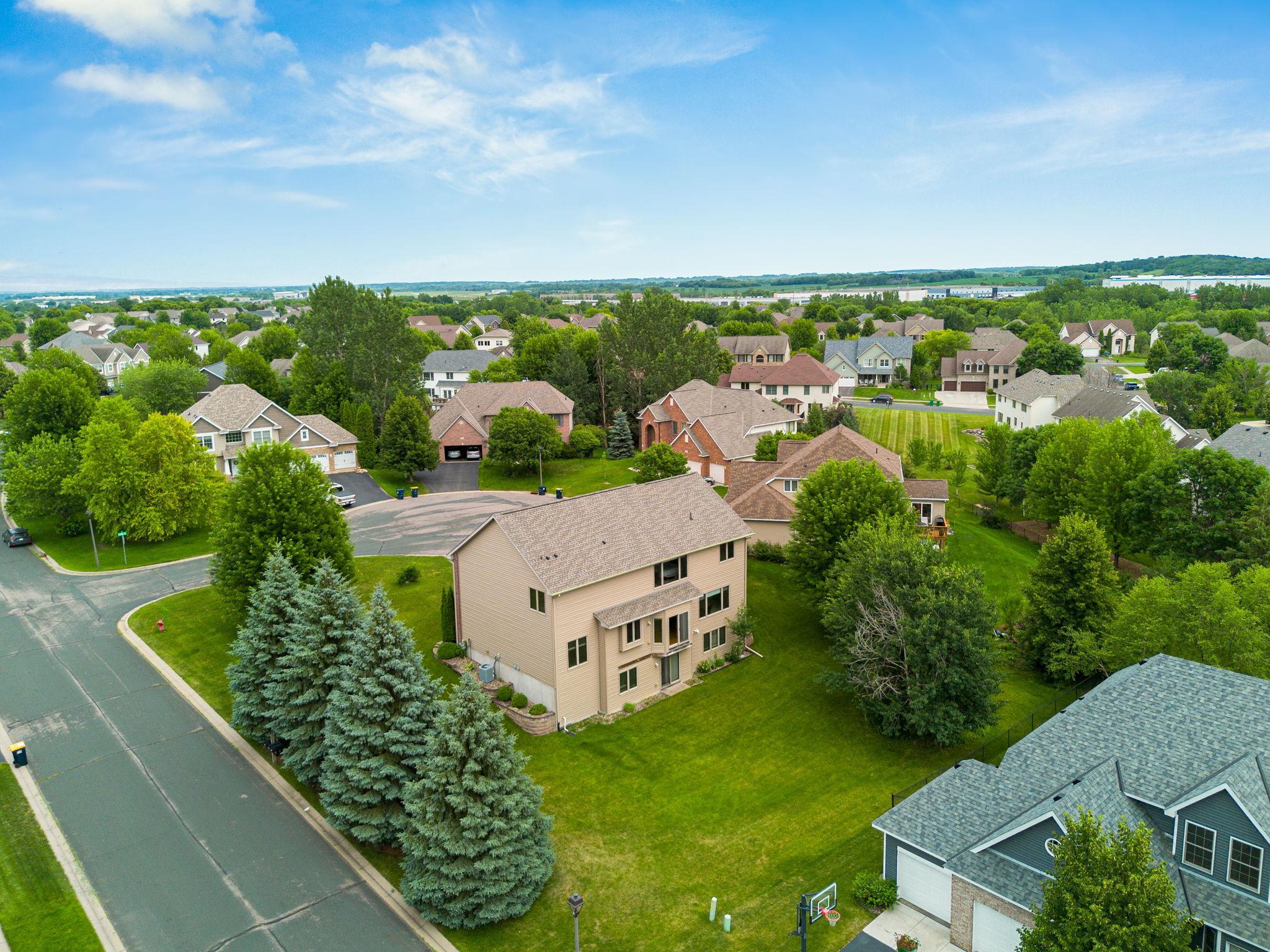 View of Residential at 21061 Istria Court, Lakeville MN 55044, Lakeville (68 of 75) - Mike Wilen | Minnesota Team Real Estate