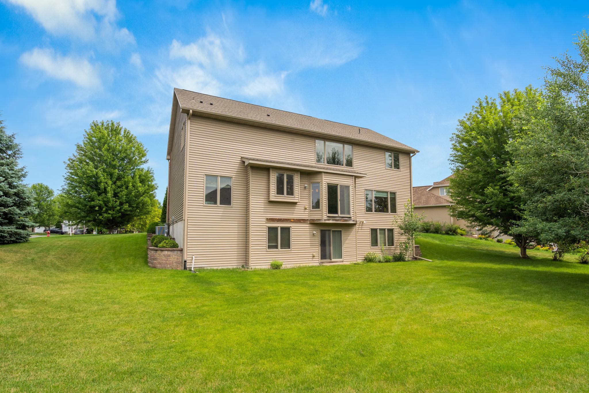 View of Residential at 21061 Istria Court, Lakeville MN 55044, Lakeville (60 of 75) - Mike Wilen | Minnesota Team Real Estate