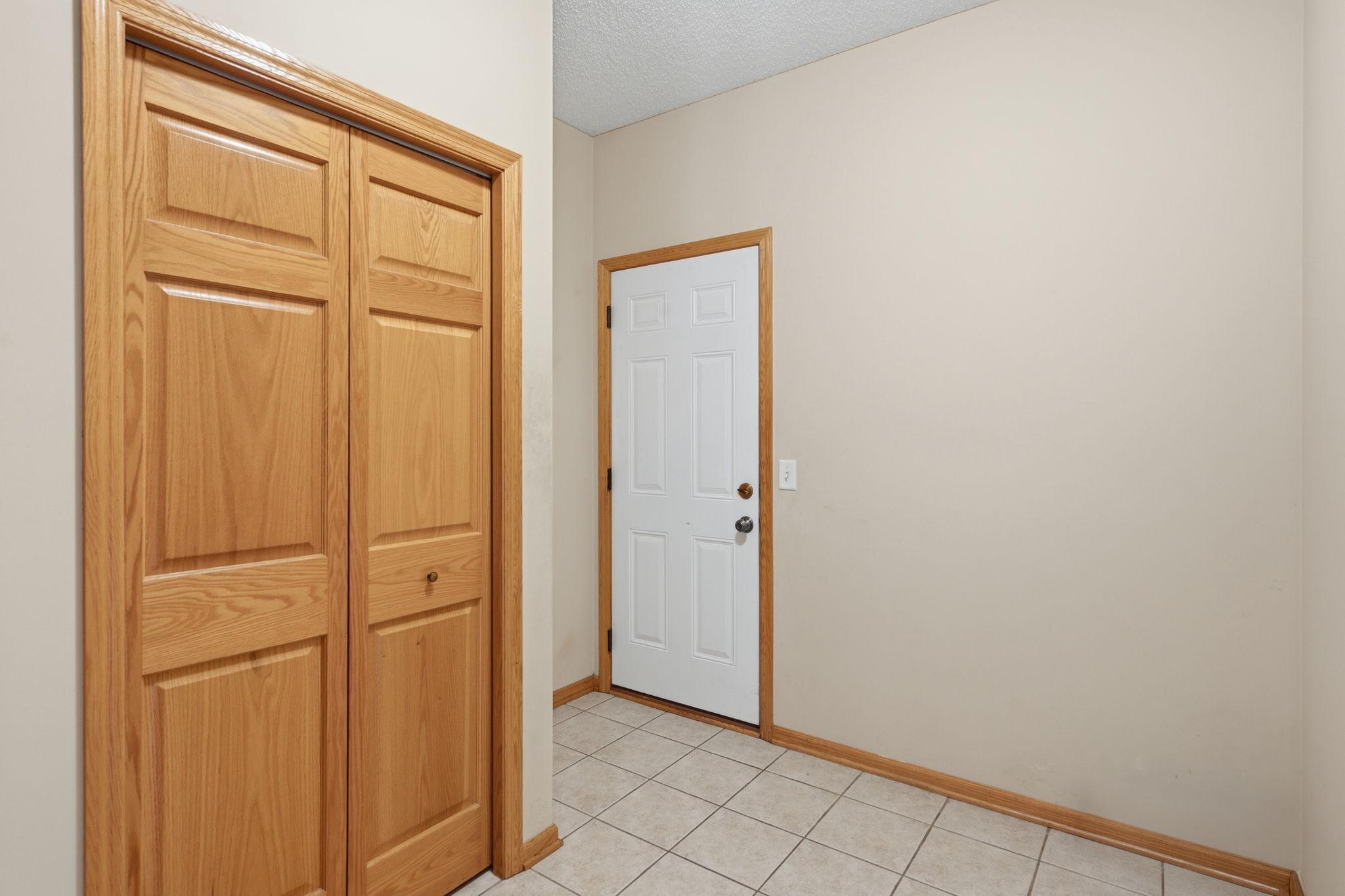 View of Residential at 21061 Istria Court, Lakeville MN 55044, Lakeville (28 of 75) - Mike Wilen | Minnesota Team Real Estate