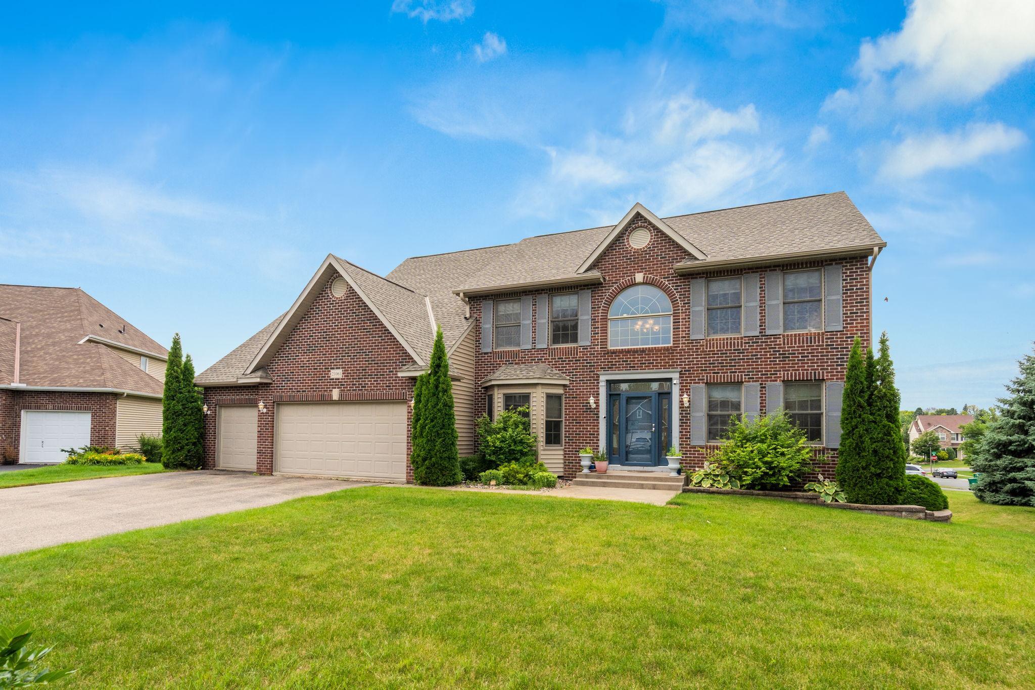 View of Residential at 21061 Istria Court, Lakeville MN 55044, Lakeville (4 of 75) - Mike Wilen | Minnesota Team Real Estate