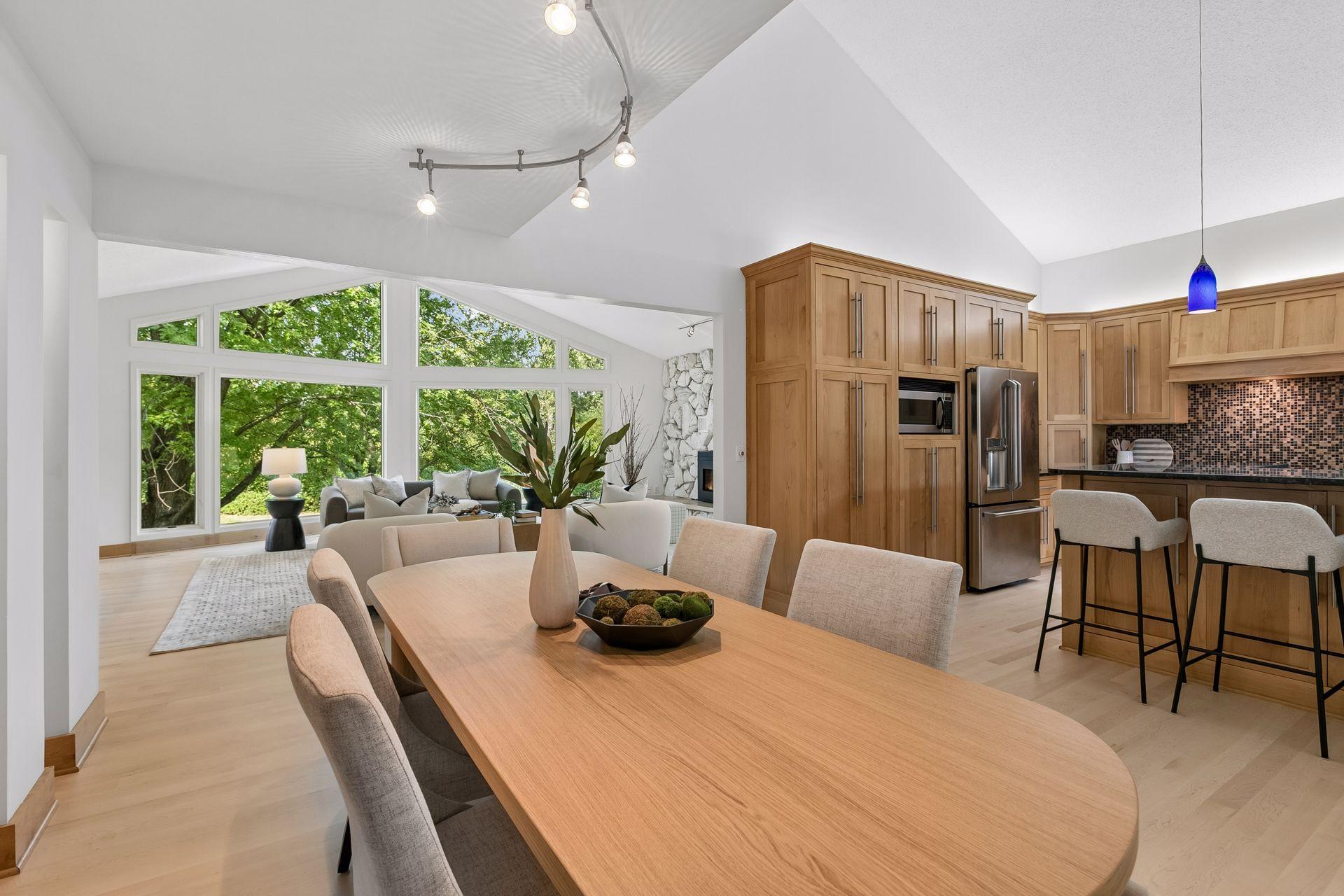View of Residential at 1728 Trail Road, Mendota Heights MN 55118, Mendota Heights (21 of 69) - Mike Wilen | Minnesota Team Real Estate
