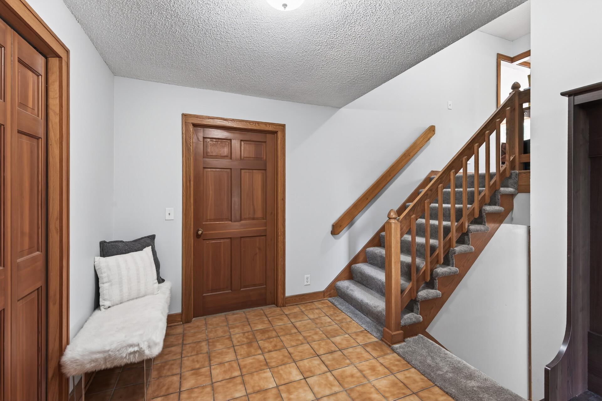 View of Residential at 23045 Plateau Drive, Lakeville MN 55044, Lakeville (3 of 30) - Mike Wilen | Minnesota Team Real Estate
