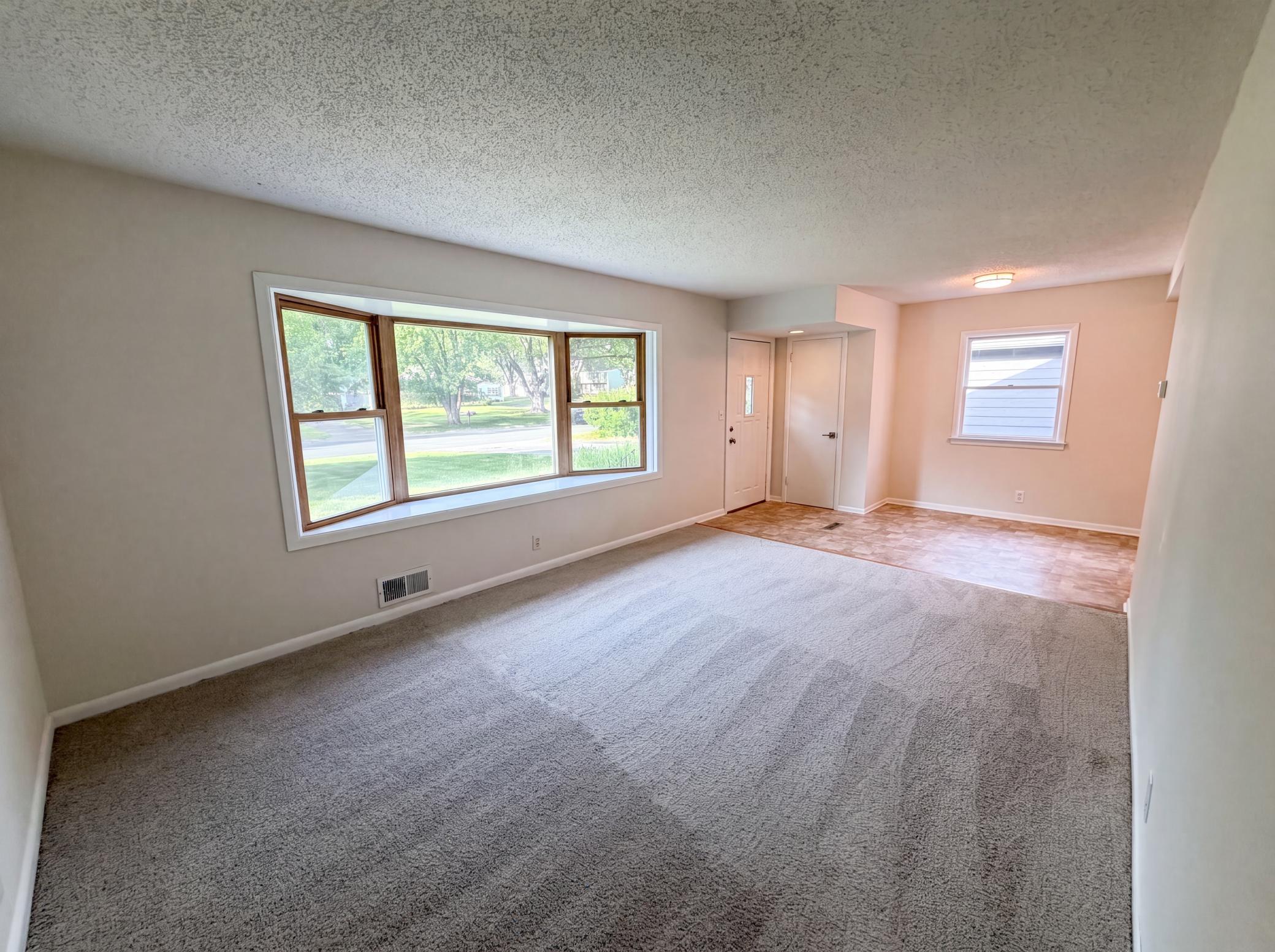 View of Residential at 2128 Ronald Avenue, White Bear Lake MN 55110, White Bear Lake (8 of 18) - Mike Wilen | Minnesota Team Real Estate