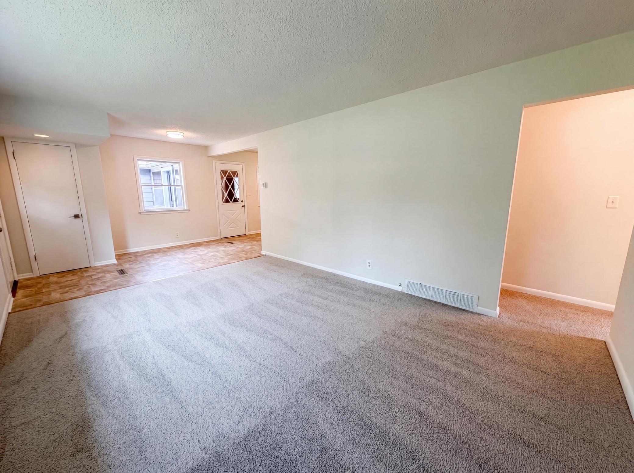 View of Residential at 2128 Ronald Avenue, White Bear Lake MN 55110, White Bear Lake (7 of 18) - Mike Wilen | Minnesota Team Real Estate