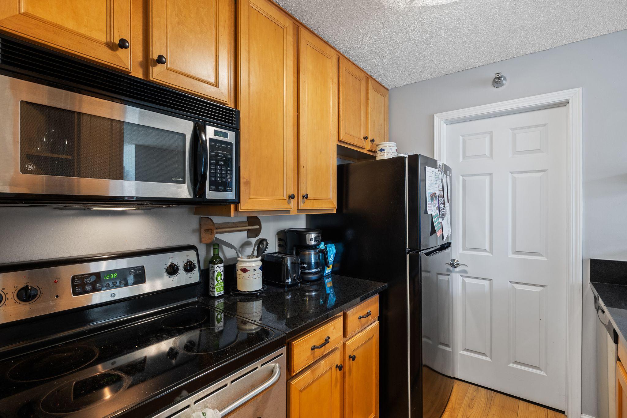 View of Residential at 6010 Chasewood Parkway #205, Minnetonka MN 55343, Minnetonka (12 of 36) - Mike Wilen | Minnesota Team Real Estate