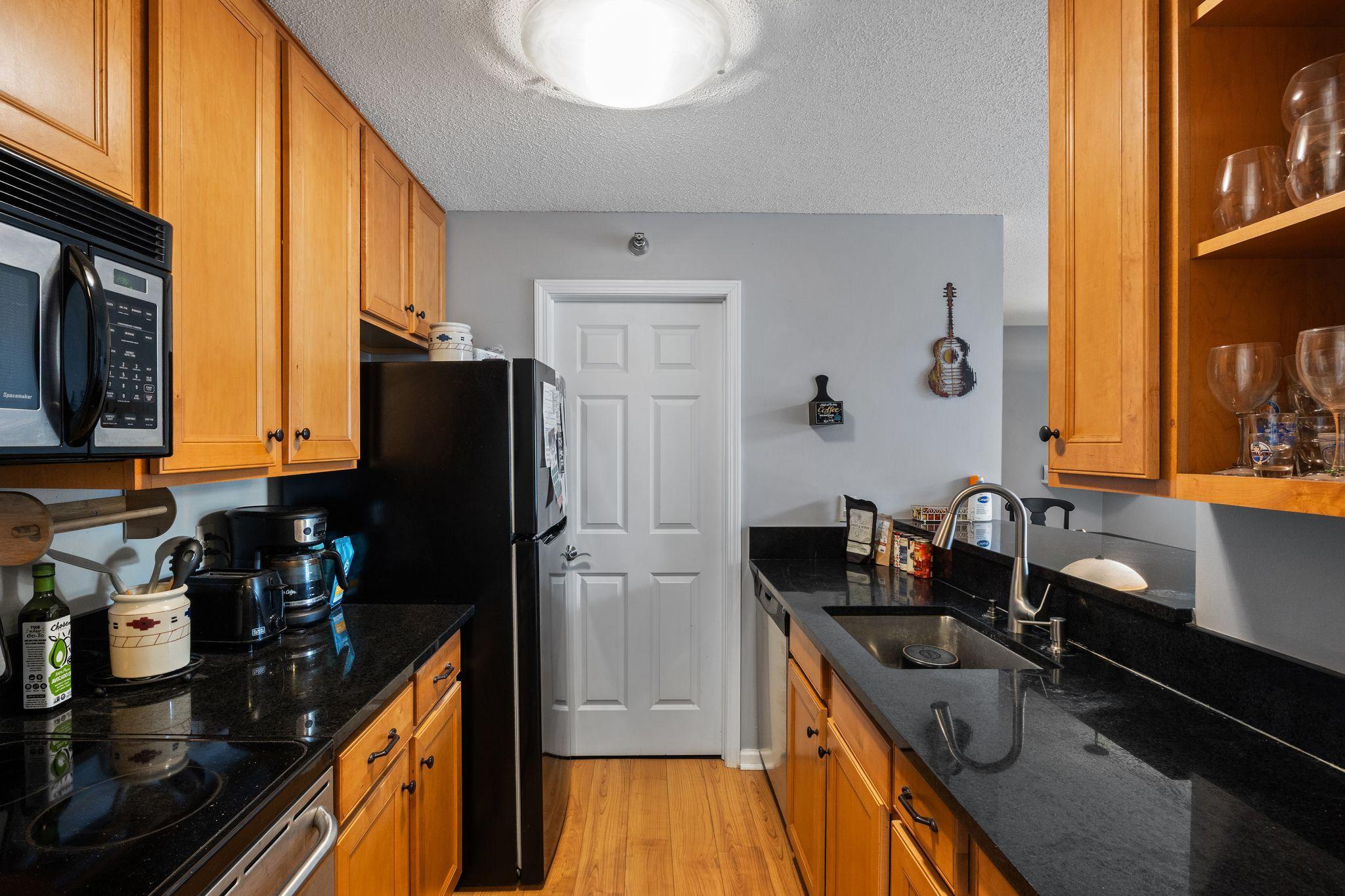 View of Residential at 6010 Chasewood Parkway #205, Minnetonka MN 55343, Minnetonka (15 of 36) - Mike Wilen | Minnesota Team Real Estate