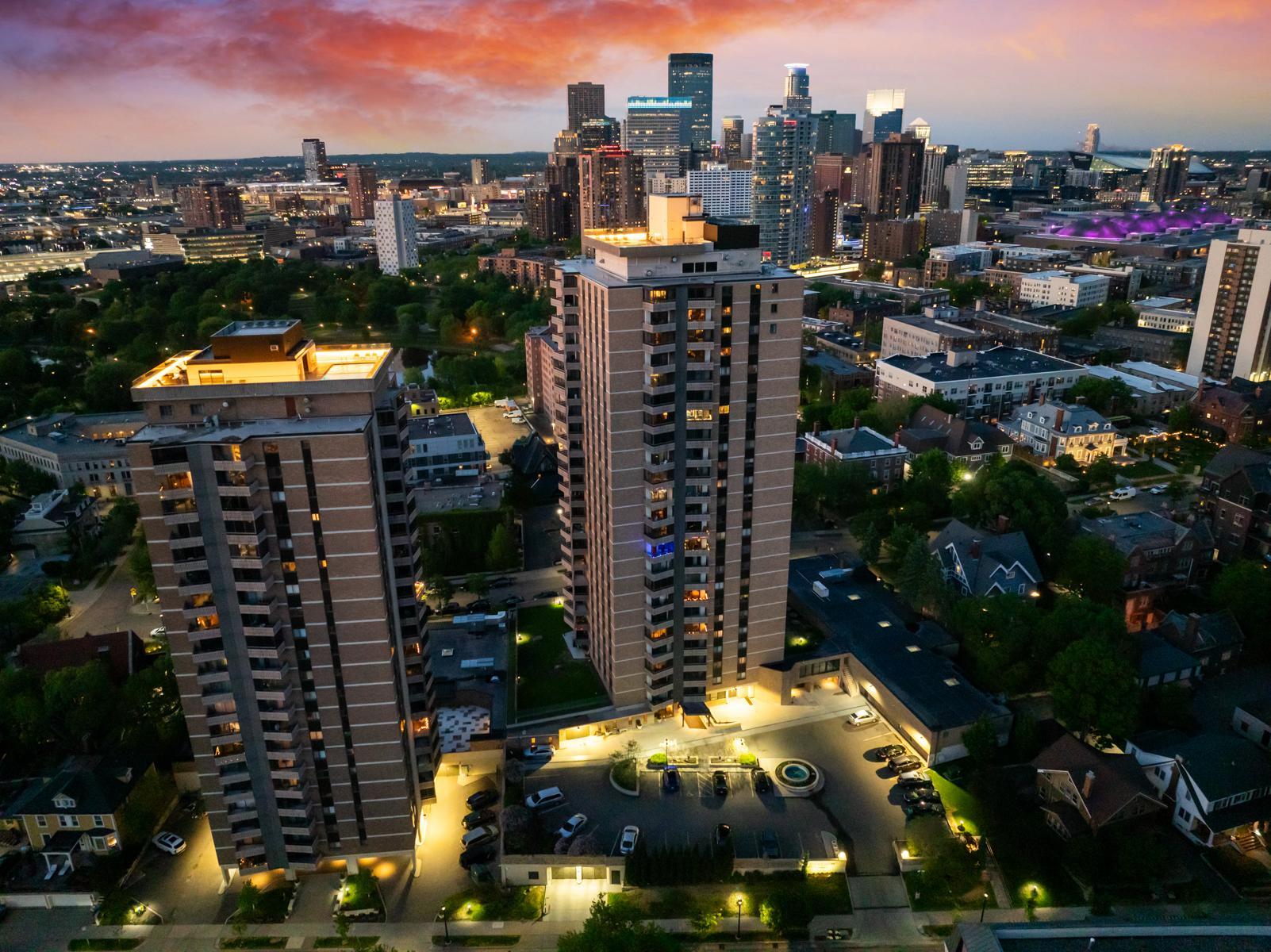 View of Residential at 400 Groveland Avenue #708, Minneapolis MN 55403, Minneapolis (7 of 27) - Mike Wilen | Minnesota Team Real Estate