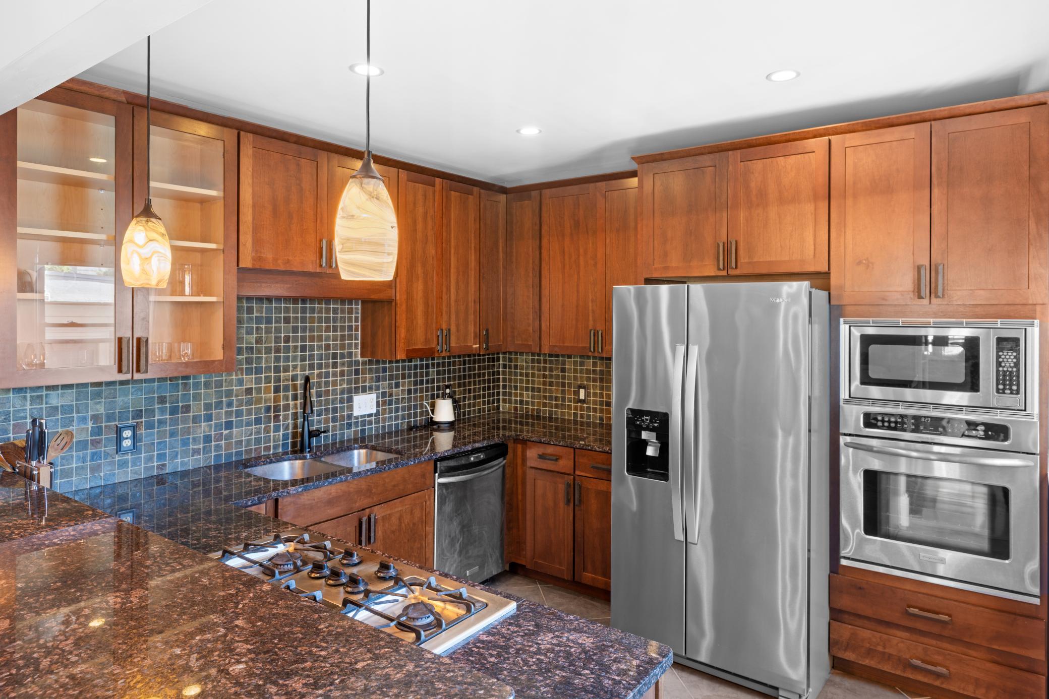 View of Residential at 2011 Emerson Avenue #202, Minneapolis MN 55405, Minneapolis - Mike Wilen | Minnesota Team Real Estate