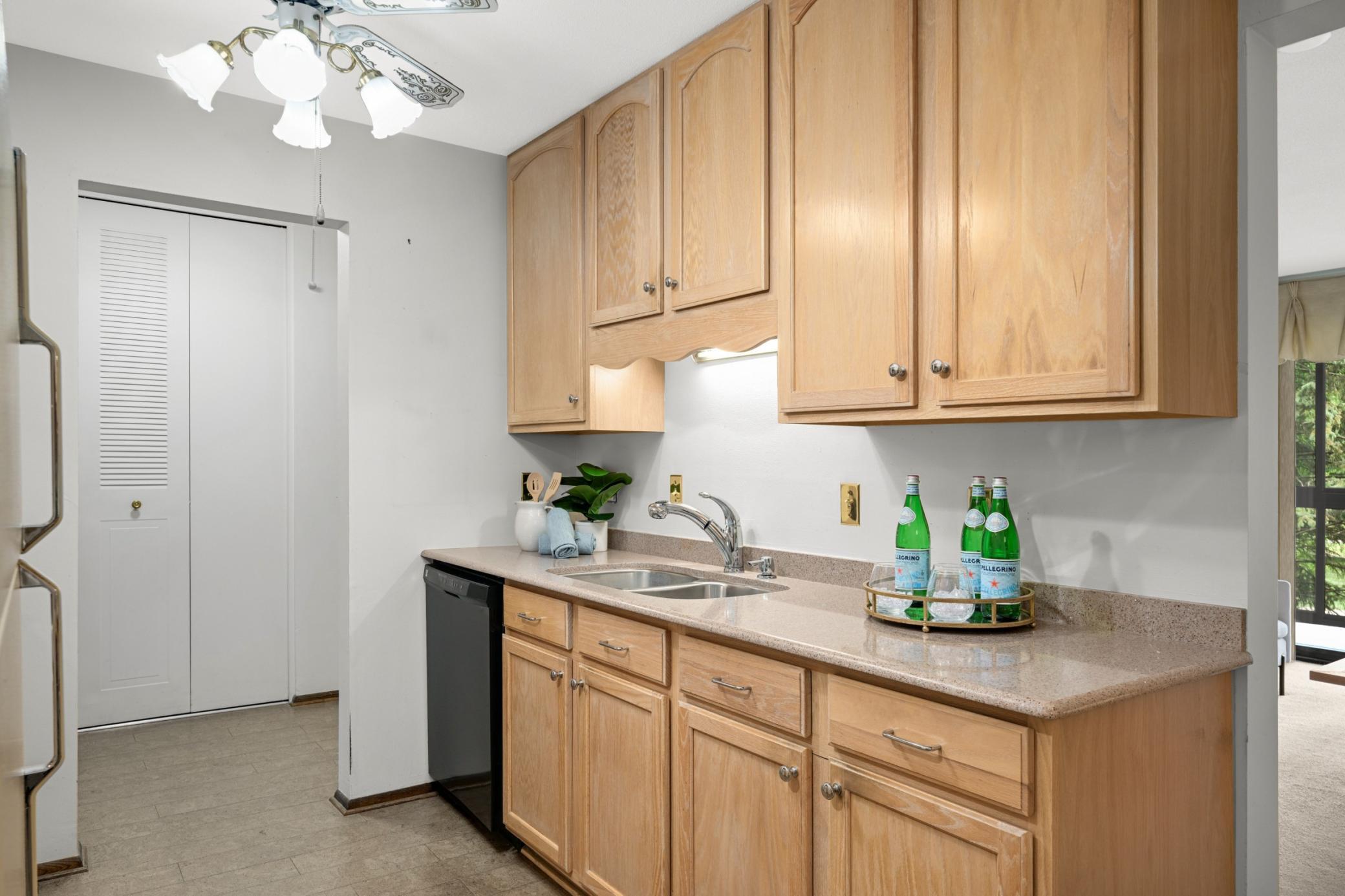 View of Residential at 4360 Brookside Court #218, Edina MN 55436, Edina (8 of 23) - Mike Wilen | Minnesota Team Real Estate