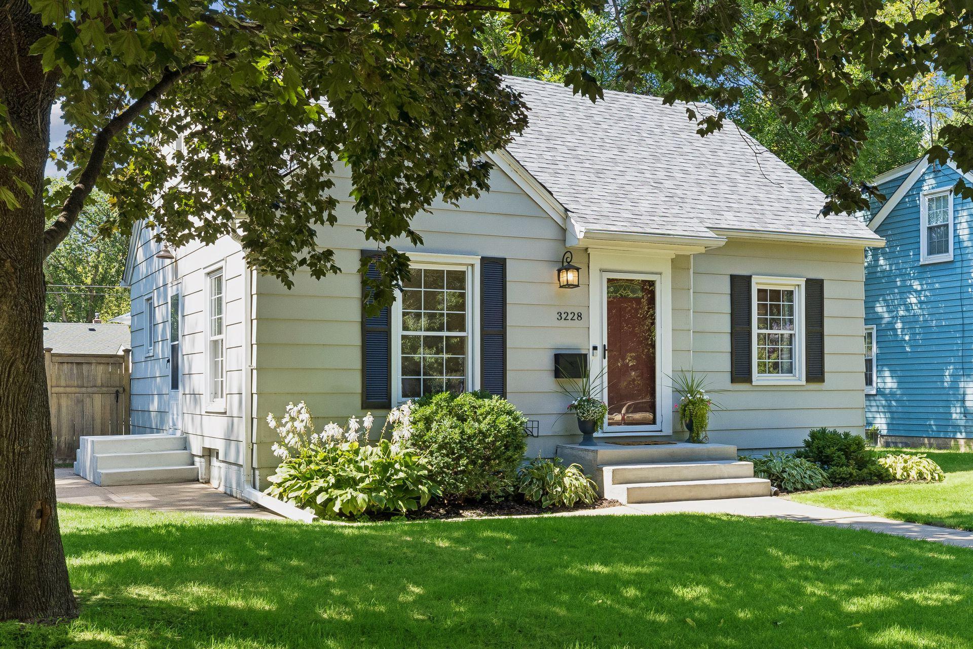 View of Residential at 3228 Hampshire Avenue, Saint Louis Park MN 55426, Saint Louis Park (4 of 108) - Mike Wilen | Minnesota Team Real Estate