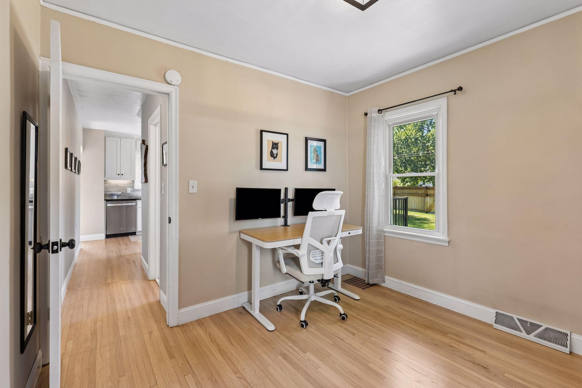 View of Residential at 3228 Hampshire Avenue, Saint Louis Park MN 55426, Saint Louis Park (78 of 108) - Mike Wilen | Minnesota Team Real Estate