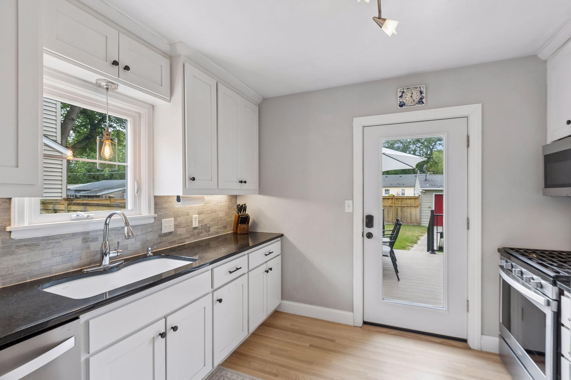 View of Residential at 3228 Hampshire Avenue, Saint Louis Park MN 55426, Saint Louis Park (33 of 108) - Mike Wilen | Minnesota Team Real Estate