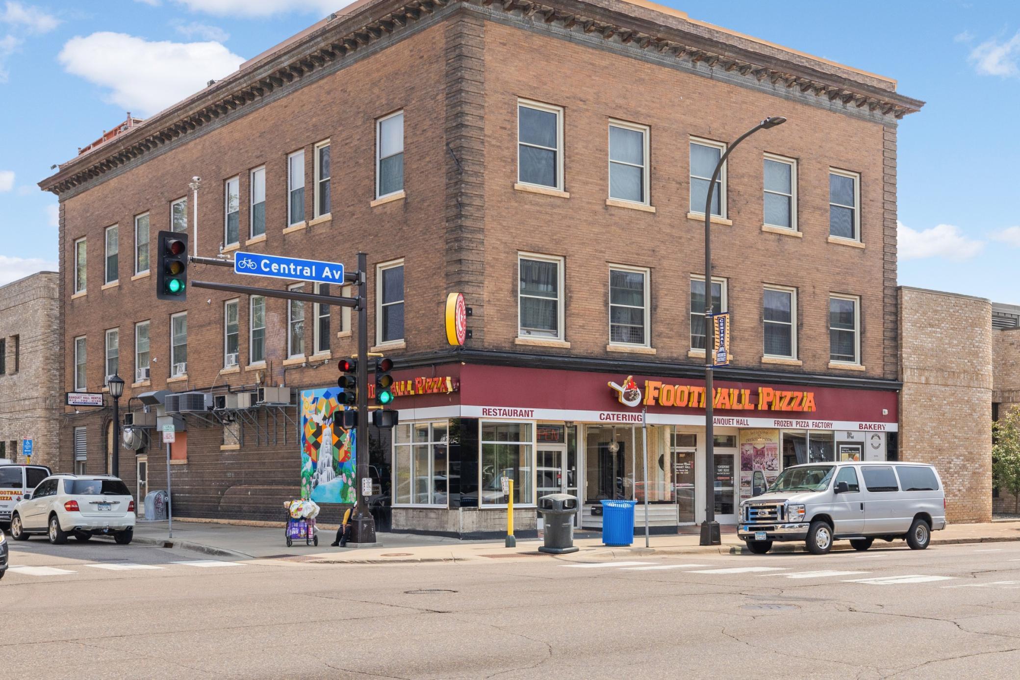 View of Residential Income at 922 18 1/2 Avenue, Minneapolis MN 55418, Minneapolis (36 of 39) - Mike Wilen | Minnesota Team Real Estate