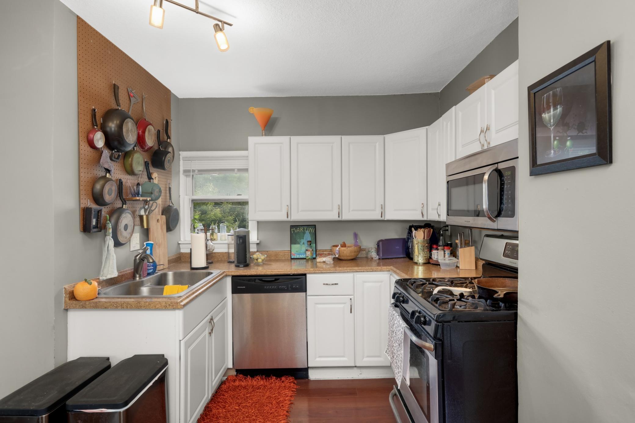 View of Residential Income at 922 18 1/2 Avenue, Minneapolis MN 55418, Minneapolis (22 of 39) - Mike Wilen | Minnesota Team Real Estate