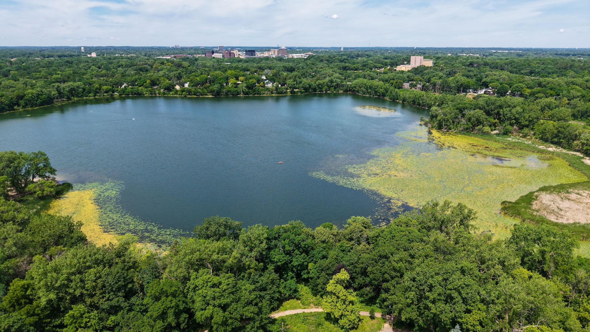 View of Residential at 2015 Upton Avenue, Minneapolis MN 55405, Minneapolis (48 of 65) - Mike Wilen | Minnesota Team Real Estate