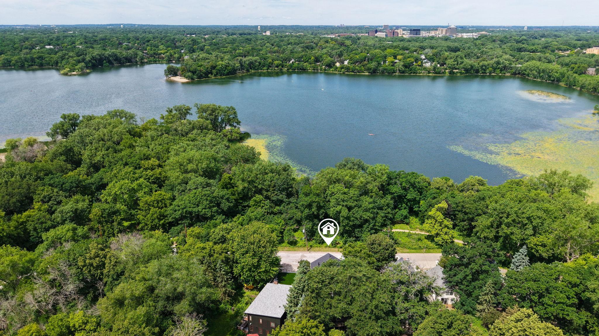 View of Residential at 2015 Upton Avenue, Minneapolis MN 55405, Minneapolis (4 of 65) - Mike Wilen | Minnesota Team Real Estate