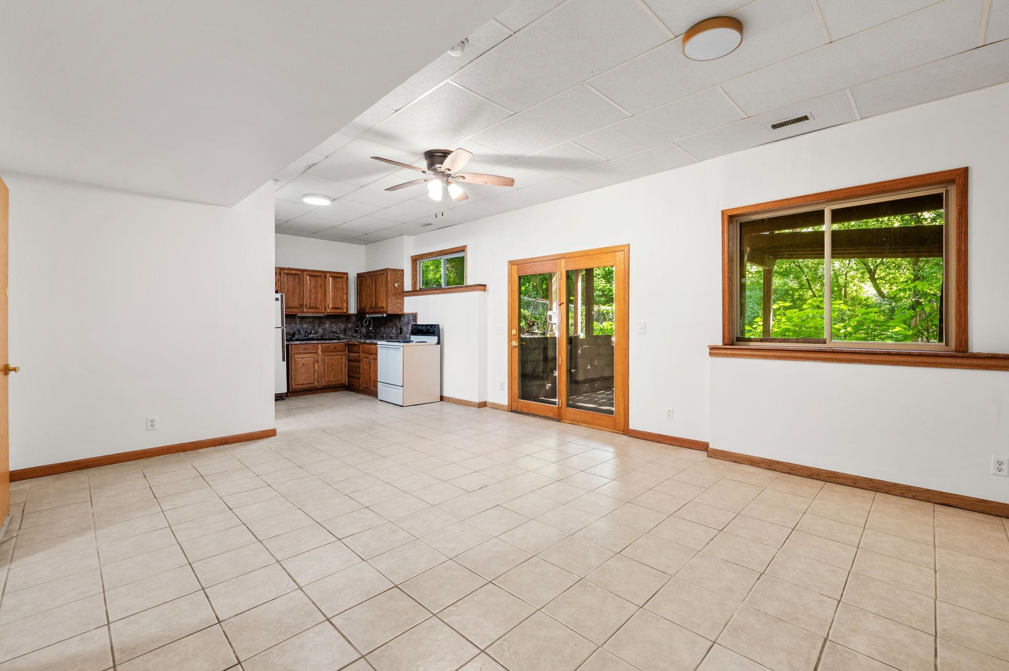 View of Residential at 2015 Upton Avenue, Minneapolis MN 55405, Minneapolis (38 of 65) - Mike Wilen | Minnesota Team Real Estate
