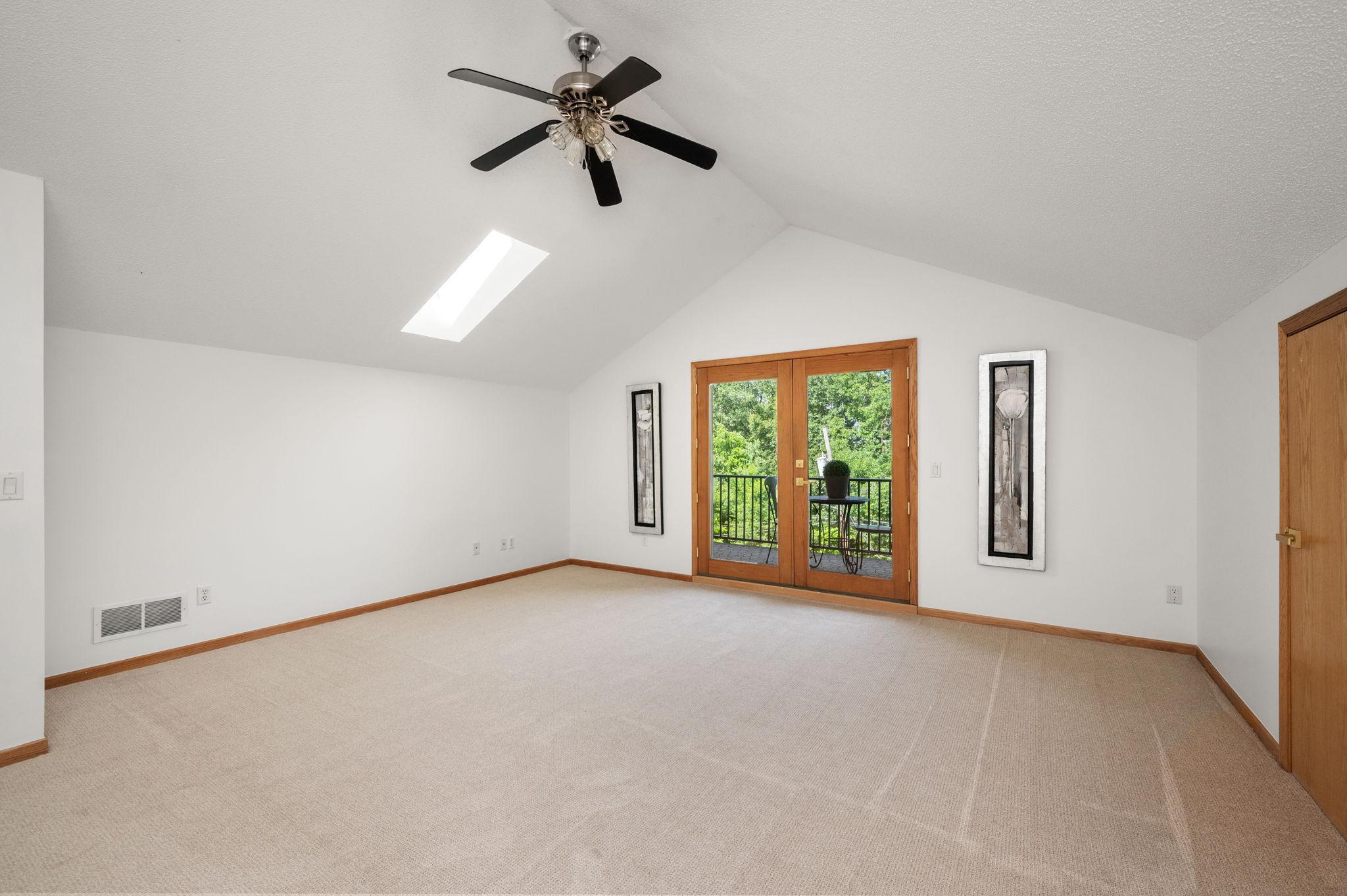 View of Residential at 2015 Upton Avenue, Minneapolis MN 55405, Minneapolis (32 of 65) - Mike Wilen | Minnesota Team Real Estate