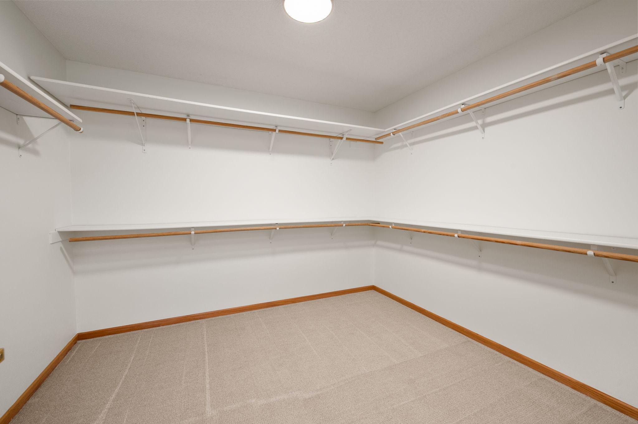 View of Residential at 2015 Upton Avenue, Minneapolis MN 55405, Minneapolis (28 of 65) - Mike Wilen | Minnesota Team Real Estate
