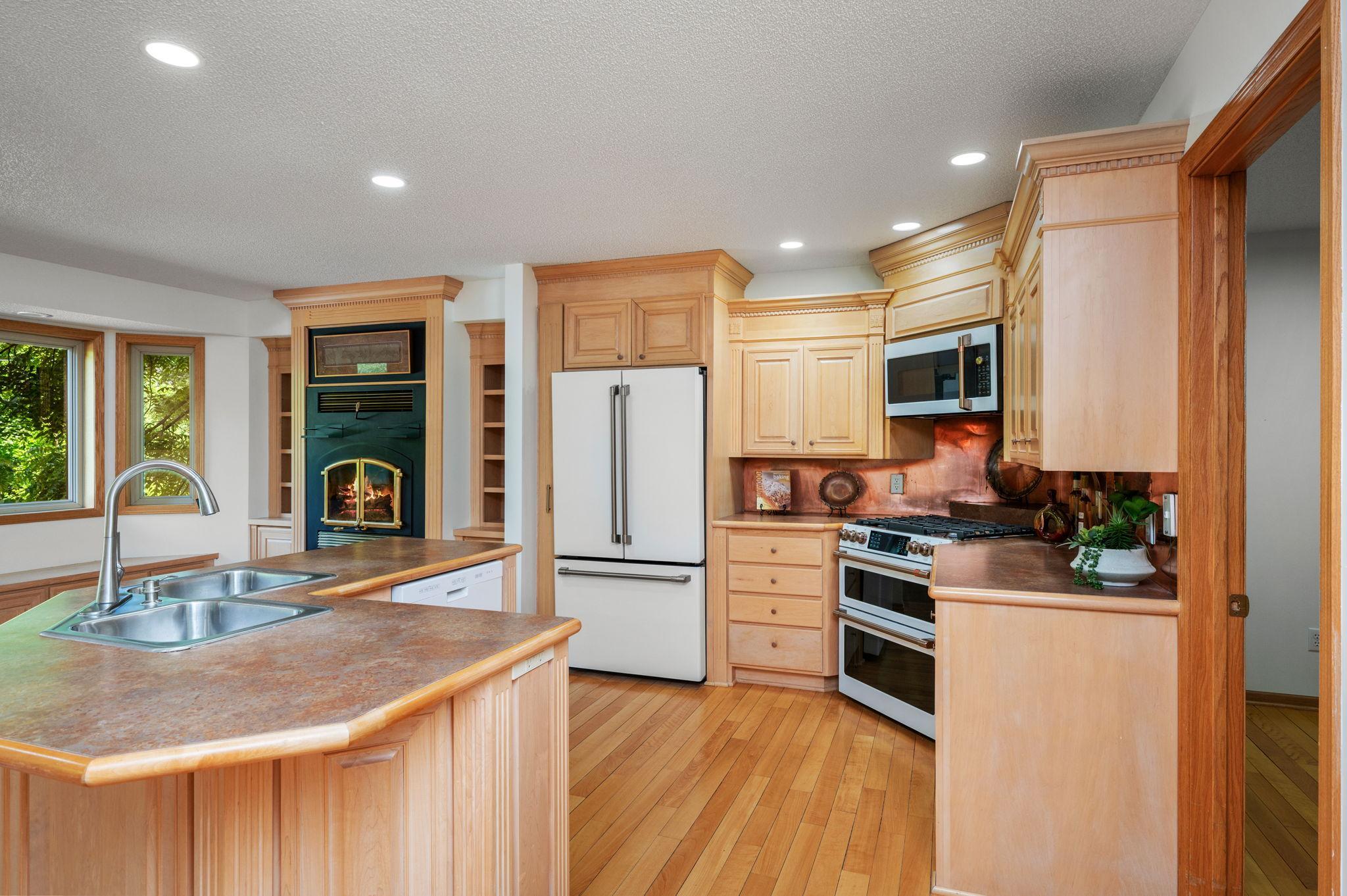 View of Residential at 2015 Upton Avenue, Minneapolis MN 55405, Minneapolis (10 of 65) - Mike Wilen | Minnesota Team Real Estate