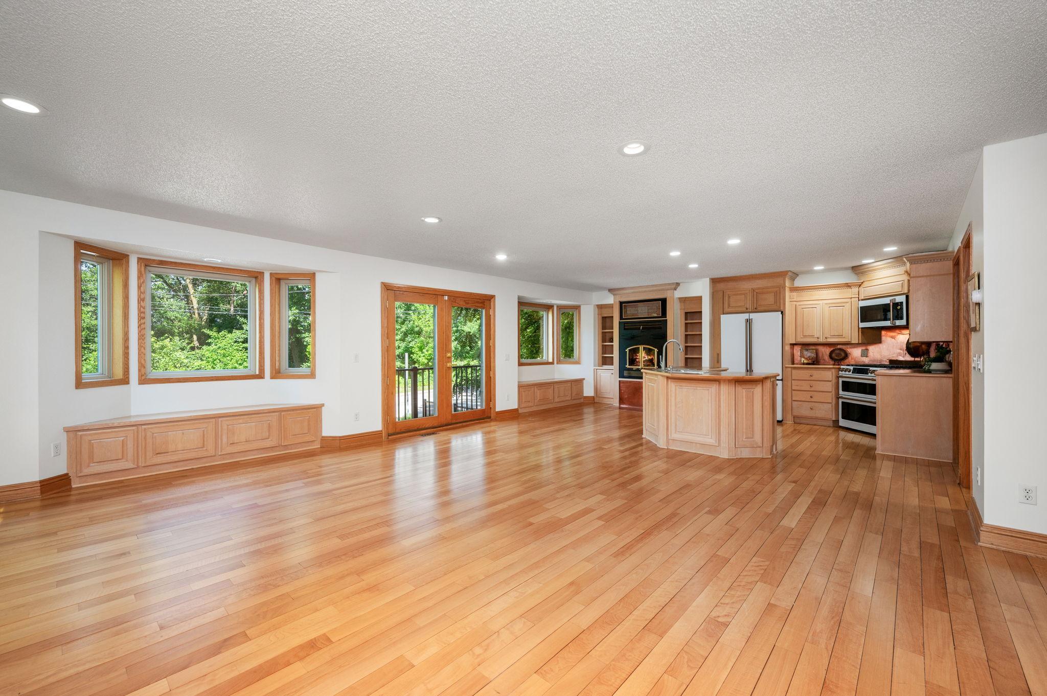 View of Residential at 2015 Upton Avenue, Minneapolis MN 55405, Minneapolis (7 of 65) - Mike Wilen | Minnesota Team Real Estate