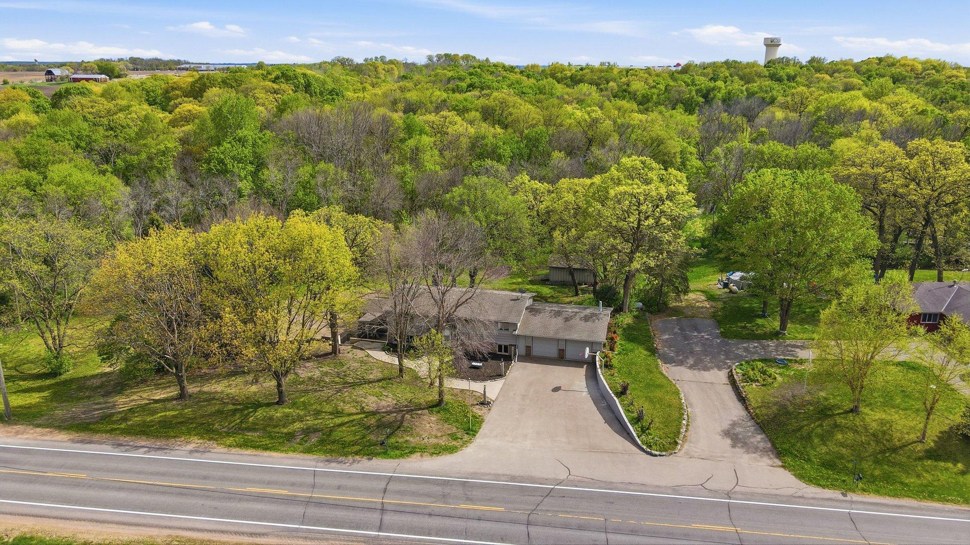 View of Residential at 5075 Big Woods Boulevard, Chaska MN 55318, Chaska (43 of 49) - Mike Wilen | Minnesota Team Real Estate