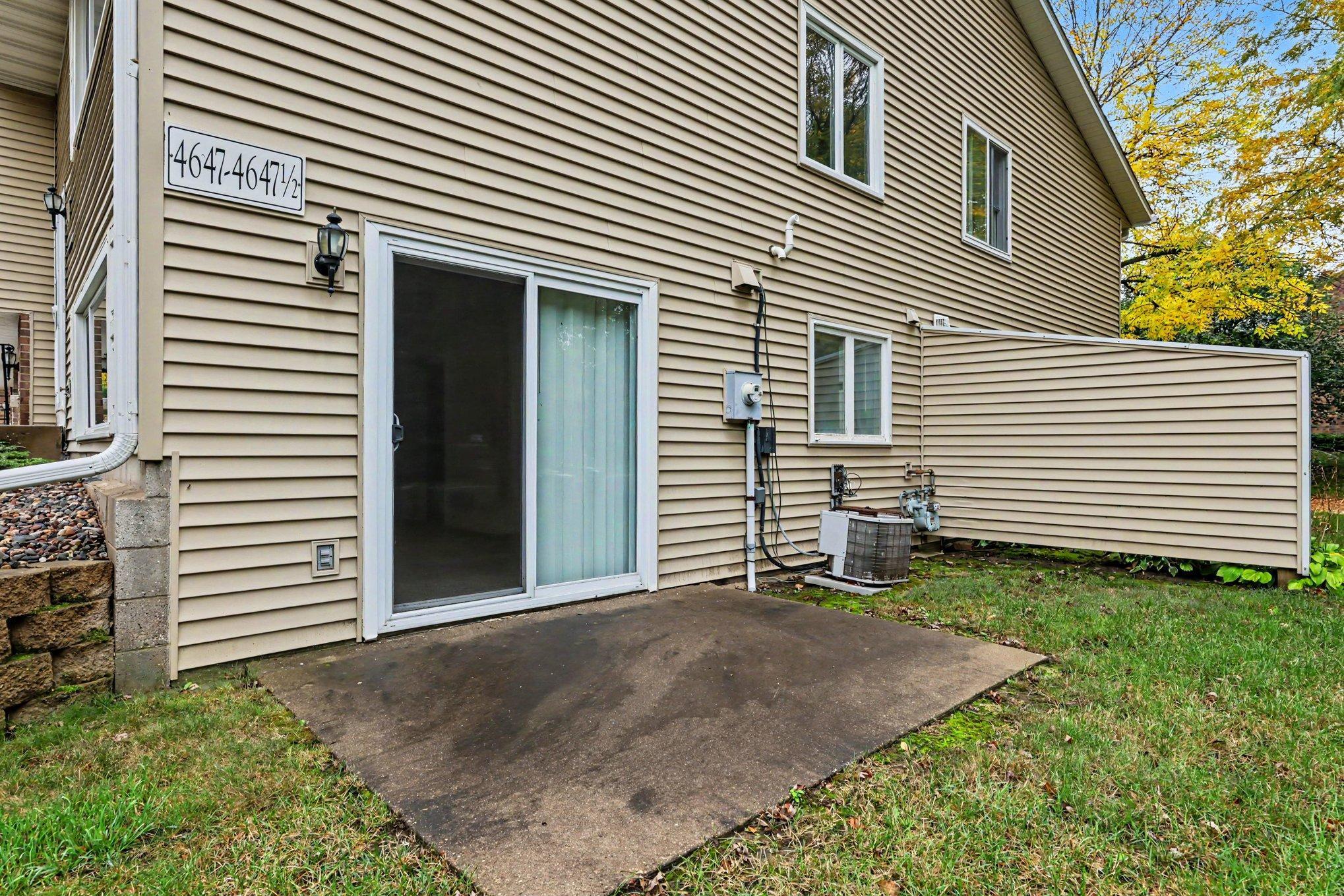 View of Residential at 4647 Penkwe Way, Eagan MN 55122, Eagan (27 of 37) - Mike Wilen | Minnesota Team Real Estate