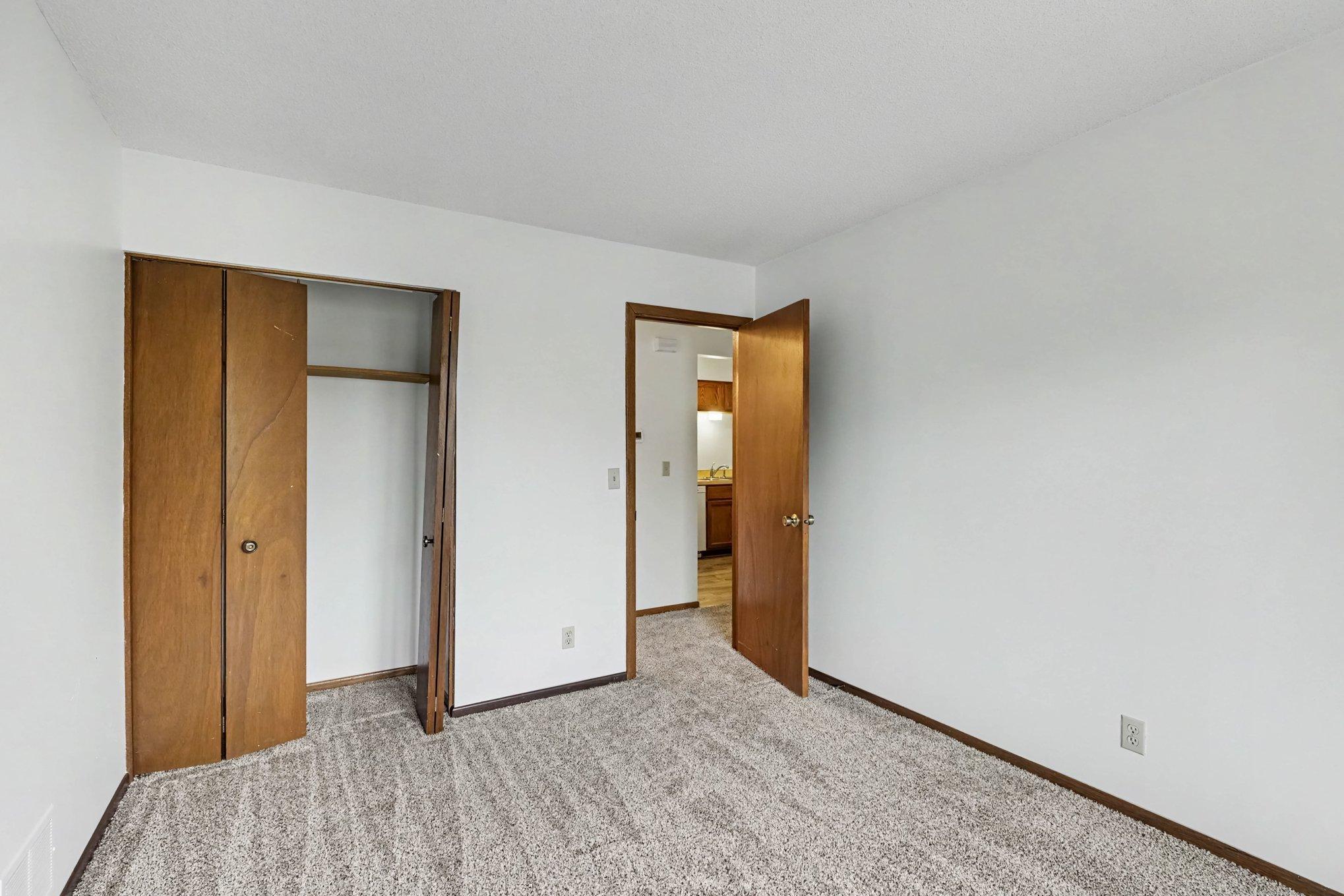 View of Residential at 4647 Penkwe Way, Eagan MN 55122, Eagan (17 of 37) - Mike Wilen | Minnesota Team Real Estate