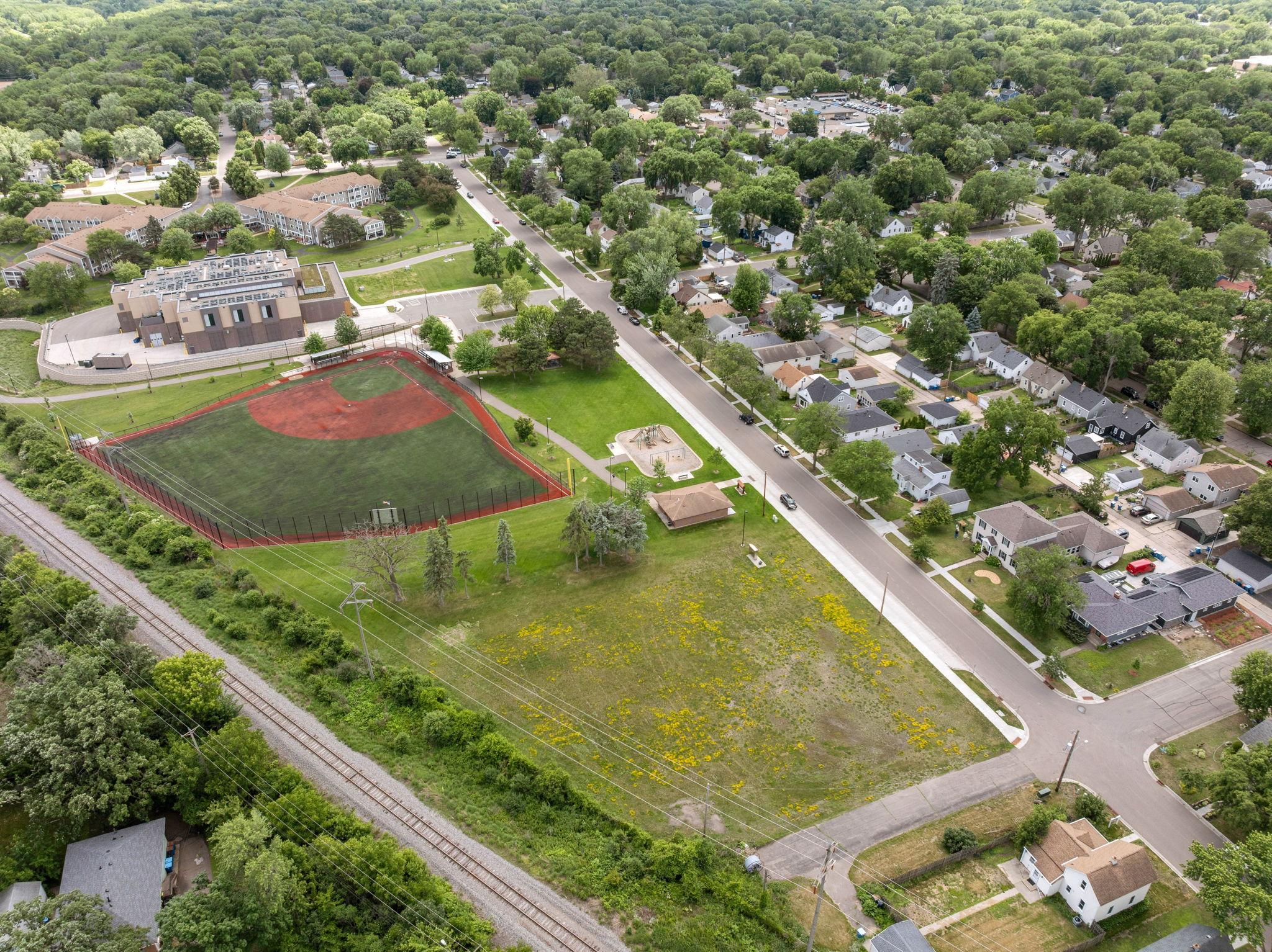 View of Residential at 3611 Lee Avenue, Robbinsdale MN 55422, Robbinsdale (36 of 36) - Mike Wilen | Minnesota Team Real Estate
