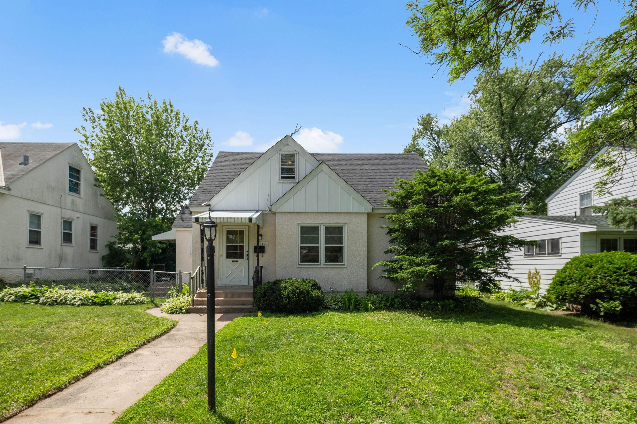 View of Residential at 3611 Lee Avenue, Robbinsdale MN 55422, Robbinsdale (28 of 36) - Mike Wilen | Minnesota Team Real Estate