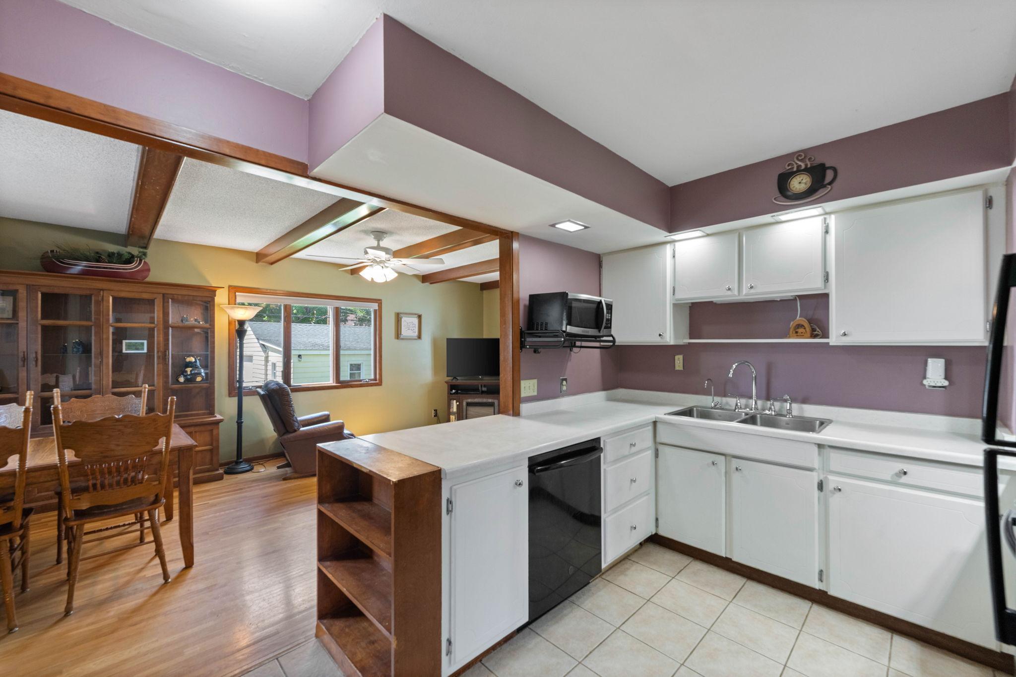 View of Residential at 3611 Lee Avenue, Robbinsdale MN 55422, Robbinsdale (10 of 36) - Mike Wilen | Minnesota Team Real Estate